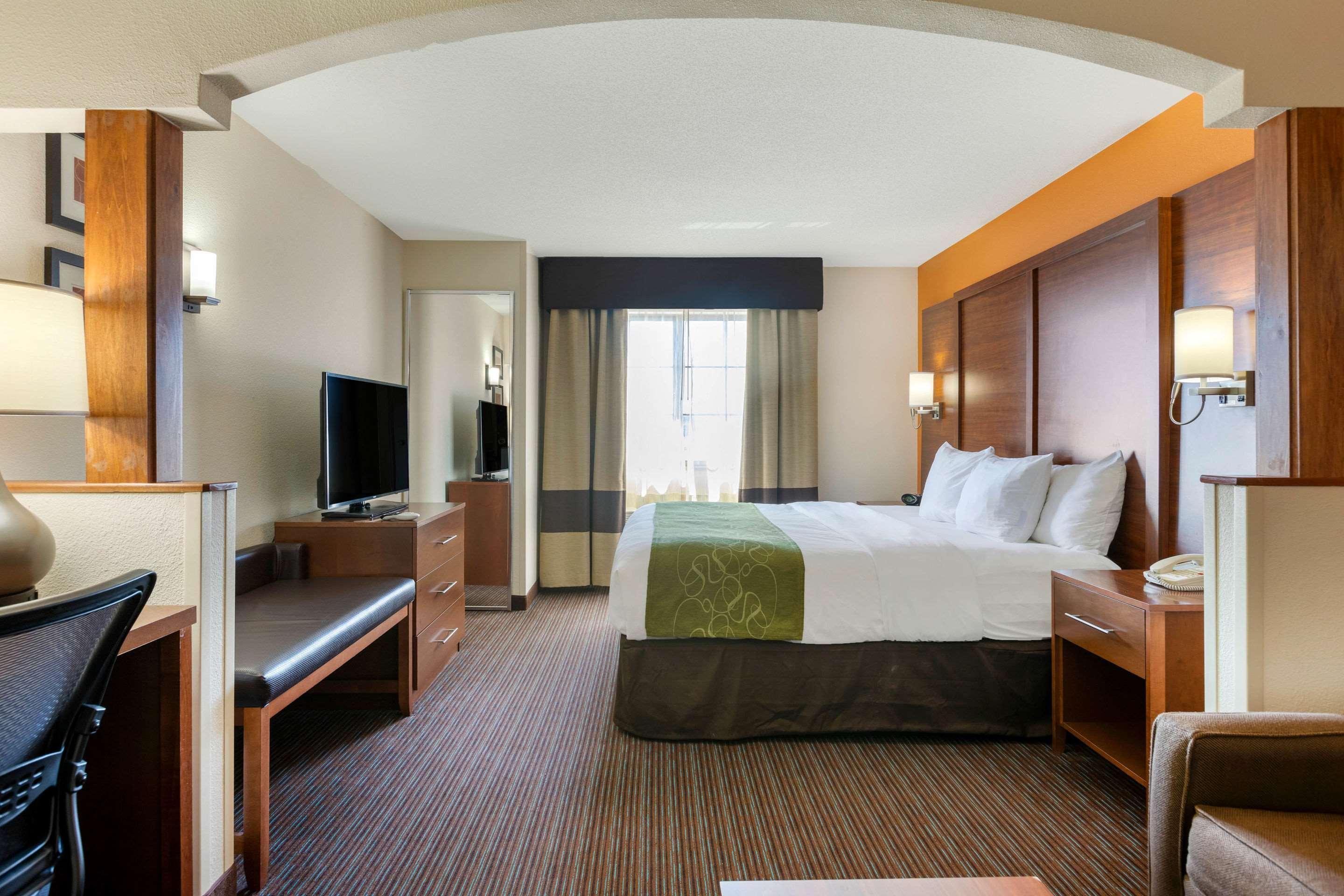 Comfort Suites Stevensville - St Joseph Ngoại thất bức ảnh