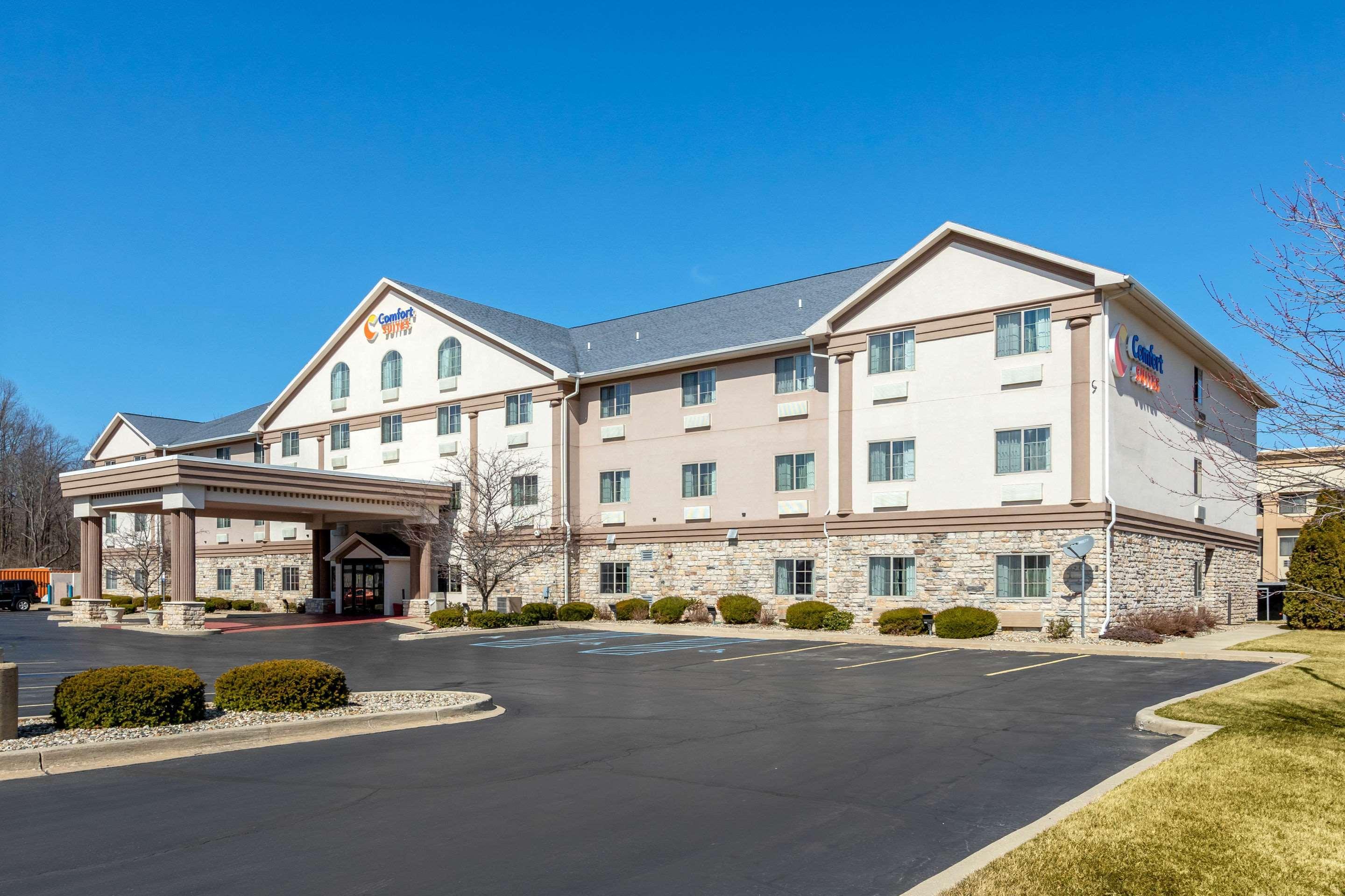 Comfort Suites Stevensville - St Joseph Ngoại thất bức ảnh