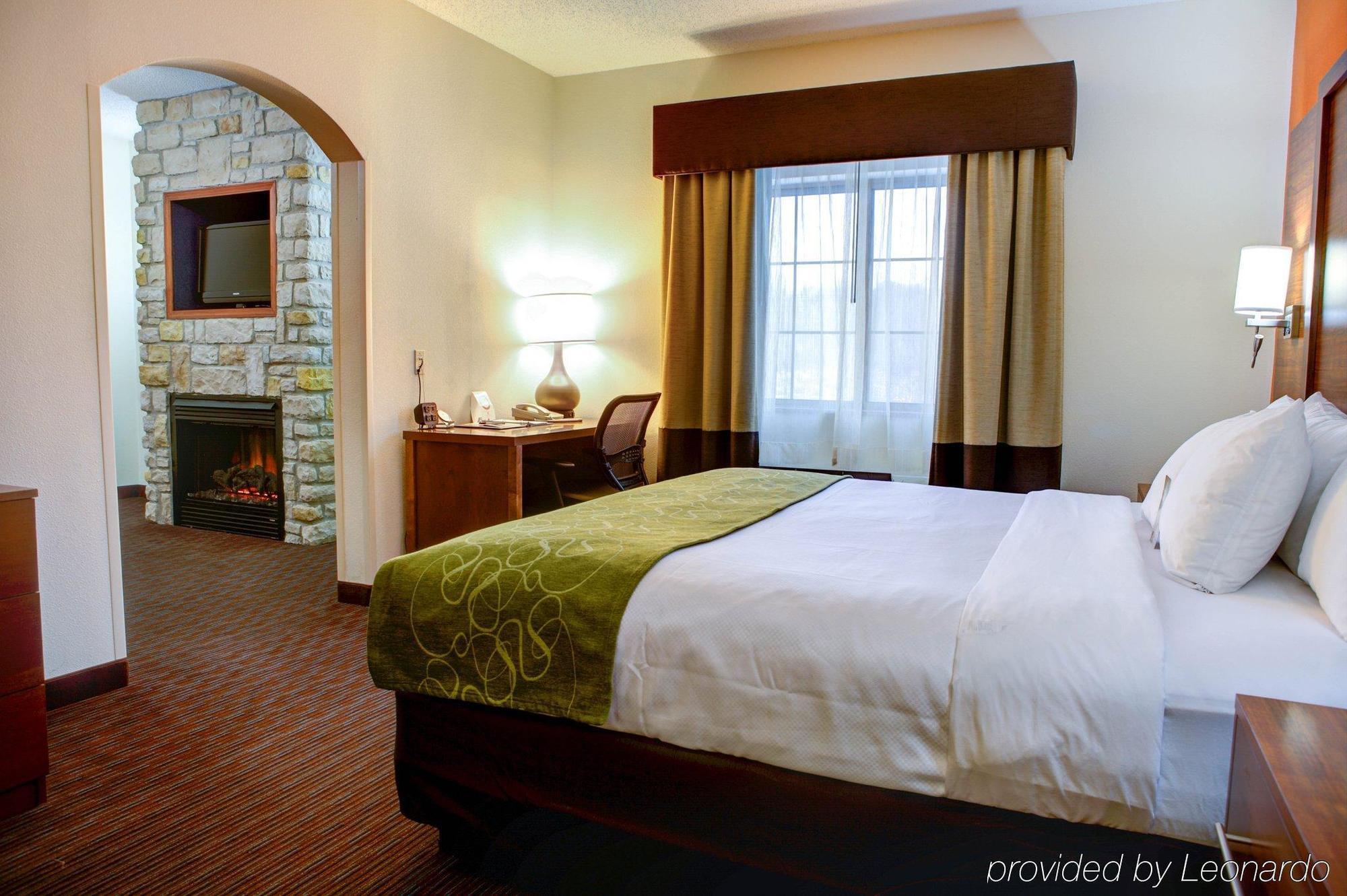 Comfort Suites Stevensville - St Joseph Ngoại thất bức ảnh